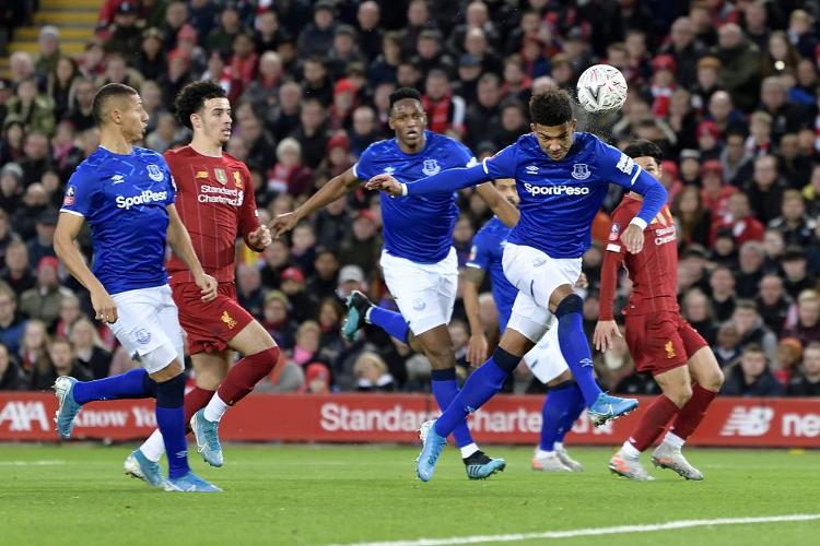 18投31分！詹姆斯回应爆发+盛赞多名队友 东契奇称老詹接管比赛